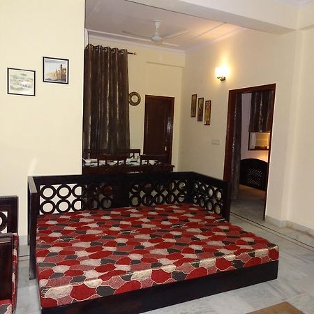 Tulsian Guest House & Apartments Jaipur Kamer foto